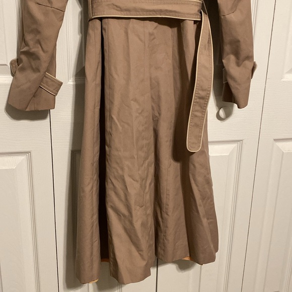 Vintage Mauve Rain Jacket - Picture 7 of 9